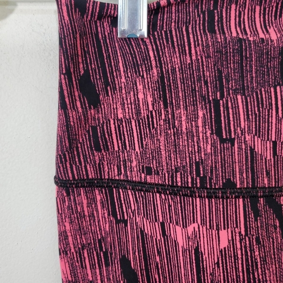 COPY - Lululemon High Times Pant. Size 6 - Picture 7 of 8